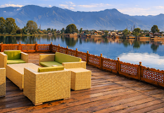 Best time to visit Vaishno Devi — pilgrims trekking the Katra to Bhawan route through pine forest